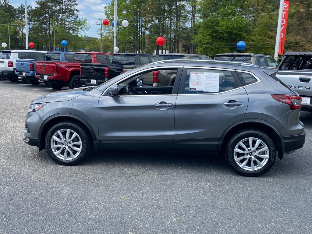 2022 Nissan Rogue Sport SV