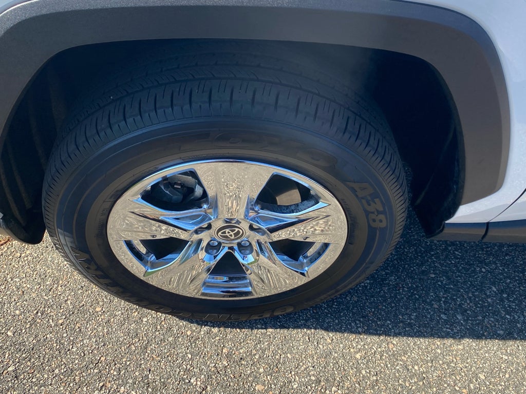 2024 Toyota RAV4 Hybrid Hybrid XLE