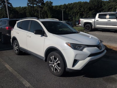 2017 Toyota RAV4 LE