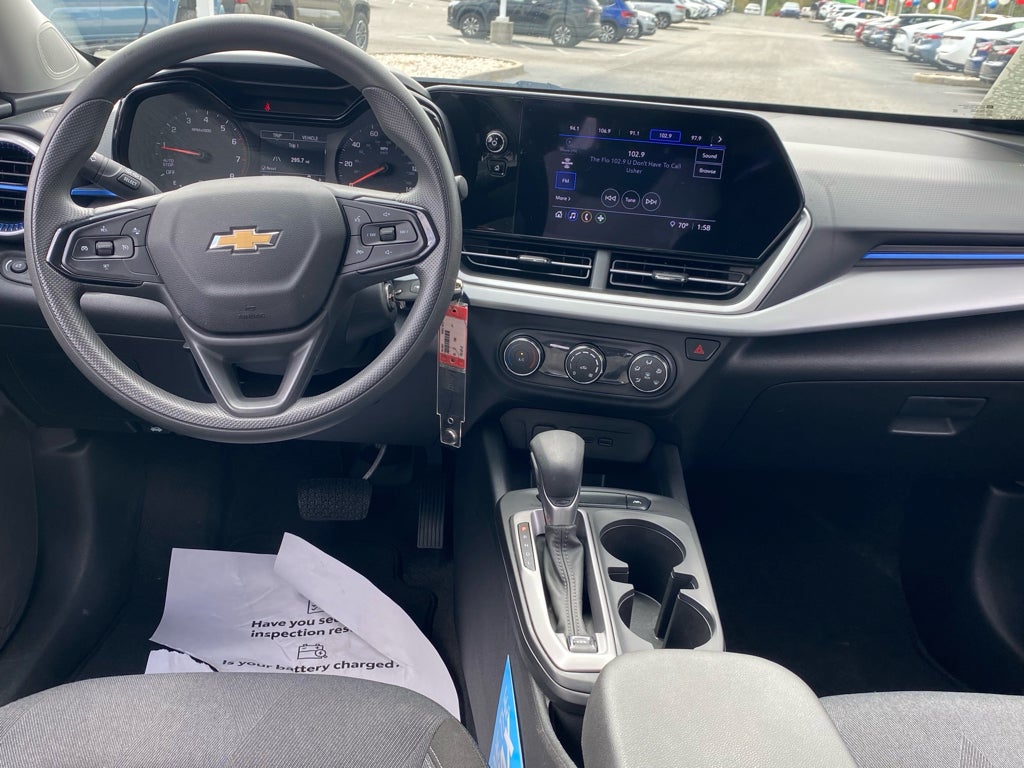 2025 Chevrolet Trax LS