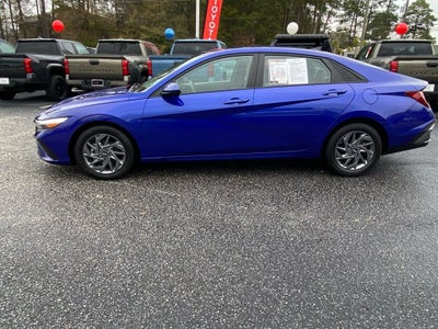 2024 Hyundai Elantra SEL