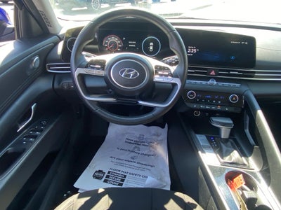 2023 Hyundai Elantra SEL