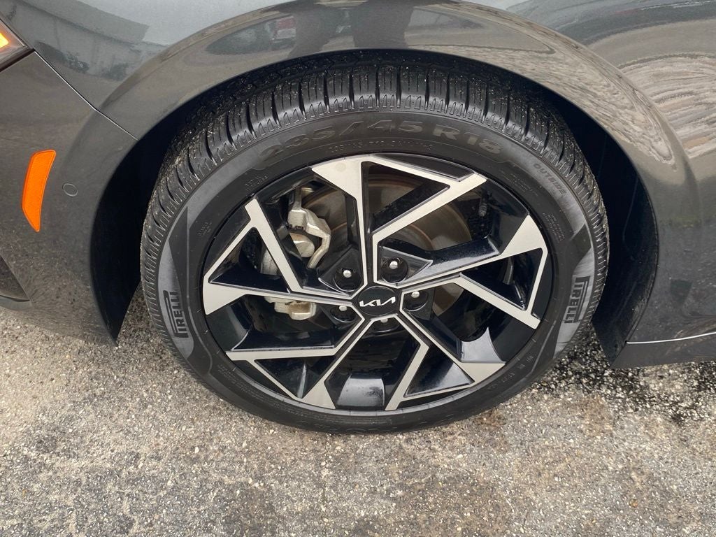 2025 Kia K5 EX
