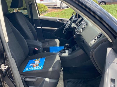 2018 Volkswagen Tiguan Limited 2.0T