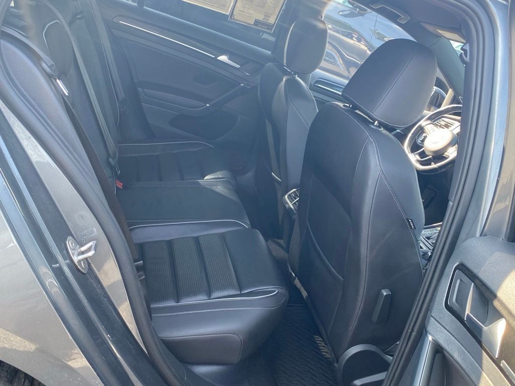 2019 Volkswagen Golf R DCC & Navigation 4Motion