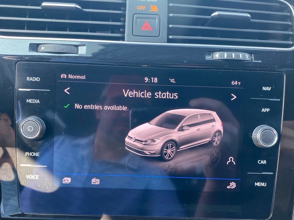 2019 Volkswagen Golf R DCC & Navigation 4Motion
